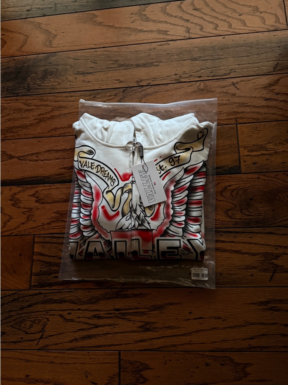 Vale forever flag zip up